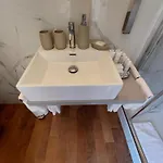 بيت ضيافة Rossodisera 3*